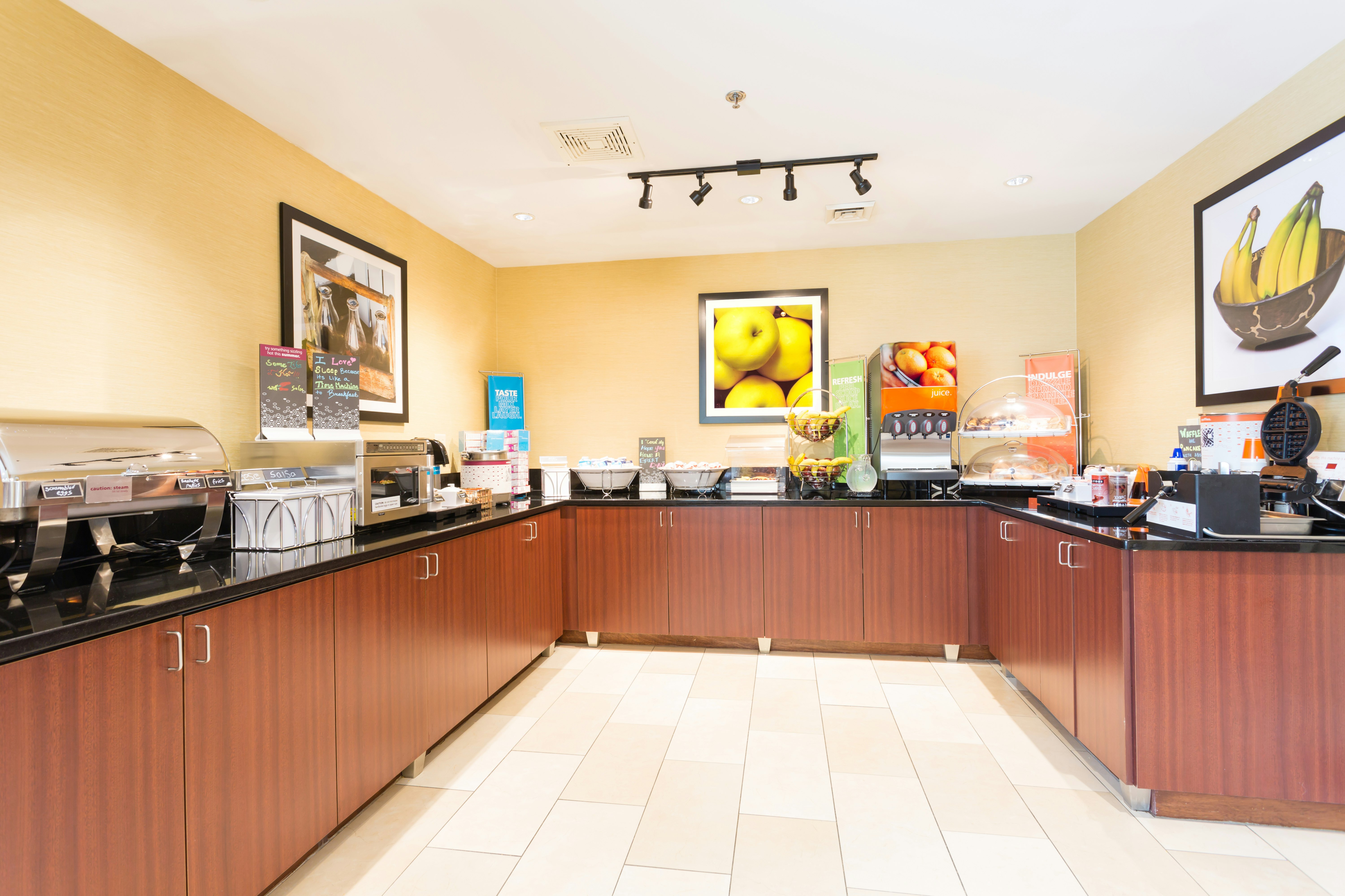 Hampton Inn Havelock 13/56