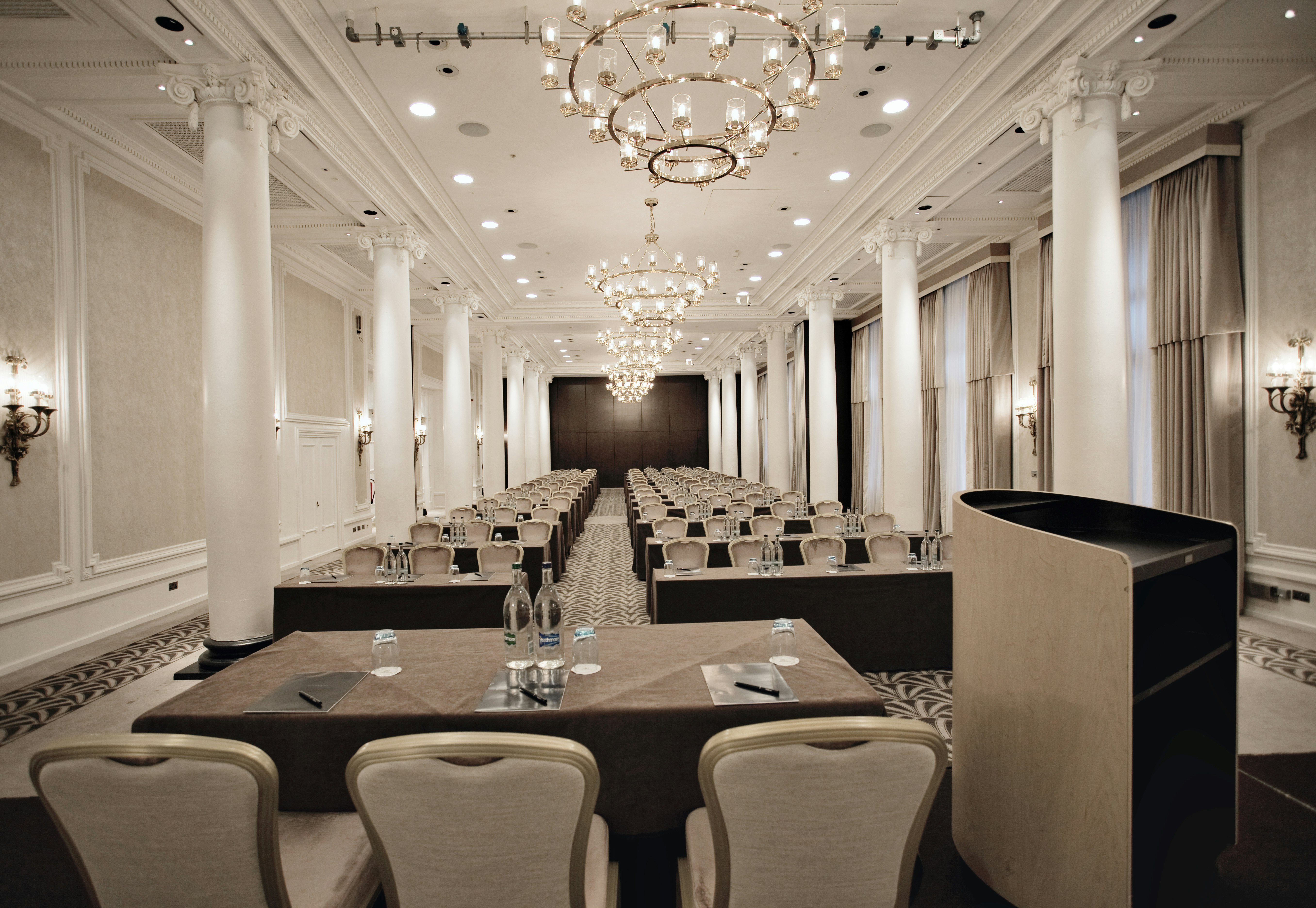 The Waldorf Hilton, London 78/91