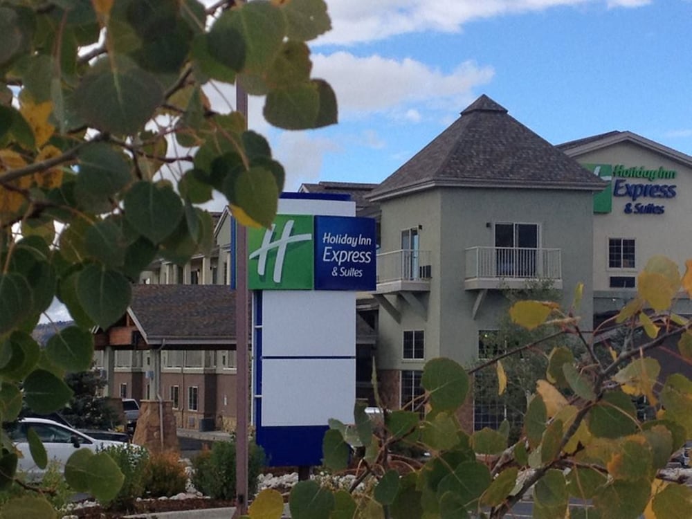 Holiday Inn Express And Suites Fraser Winter Park Area Formerly the Pinnacle Lodge 5/73