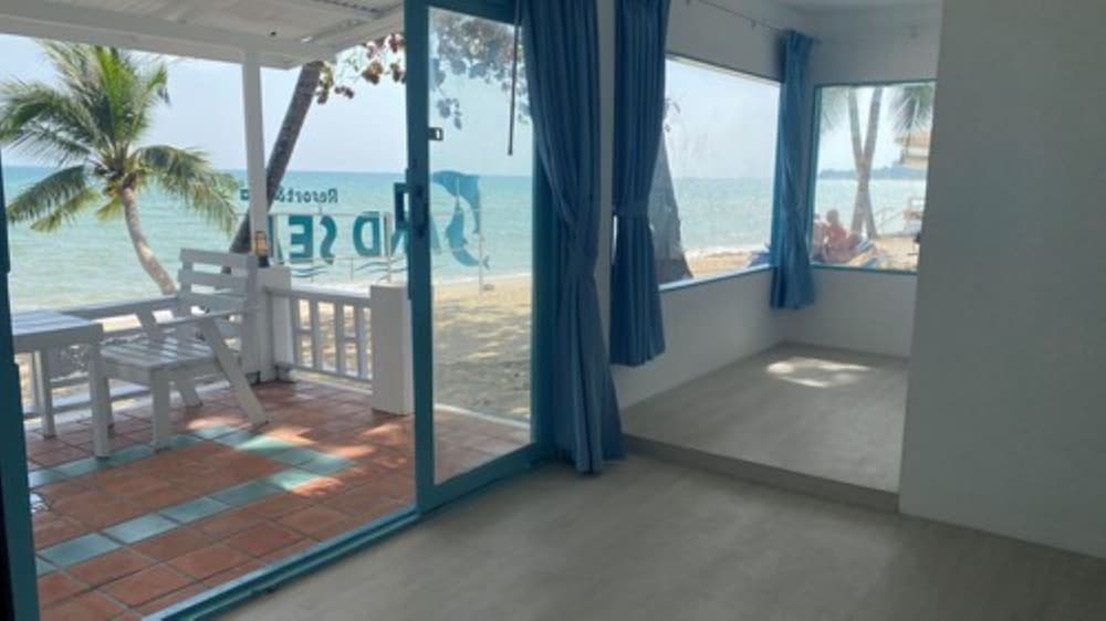 Sand Sea Beach Resort 26/46