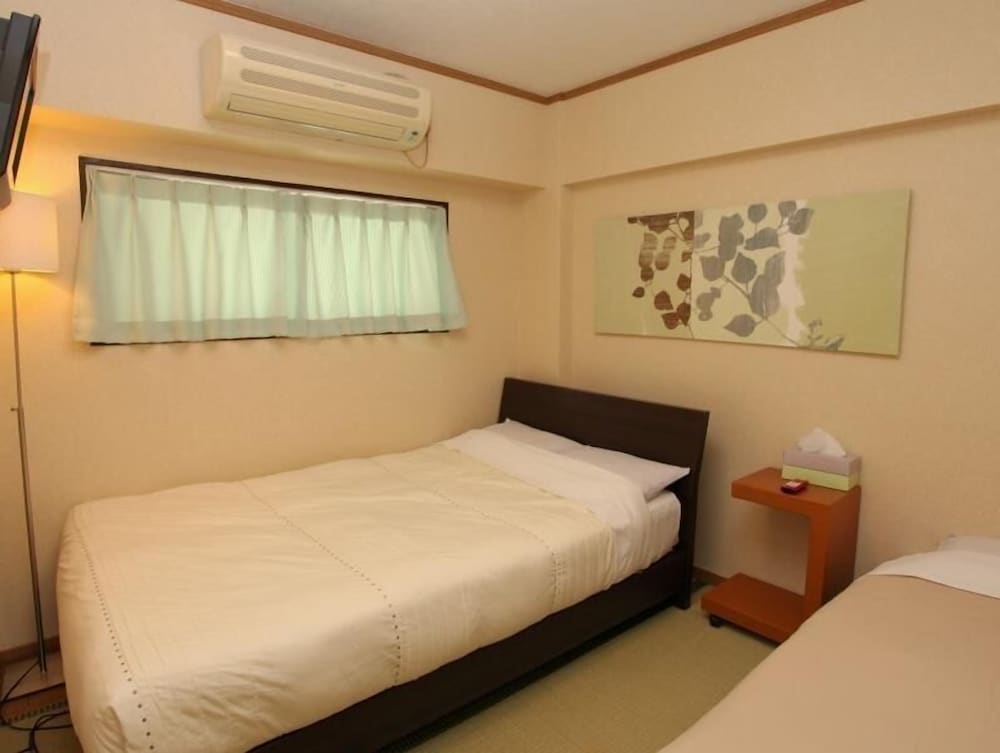 Hostel Zen 12/37