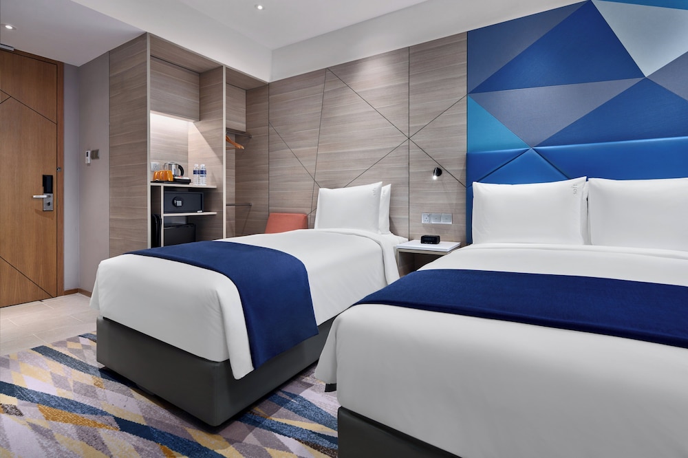 Holiday Inn Express Singapore Serangoon 23/49