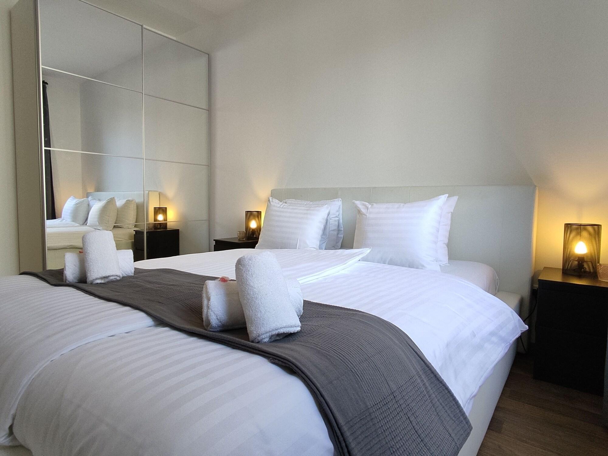 Executive, Suite, Apartment