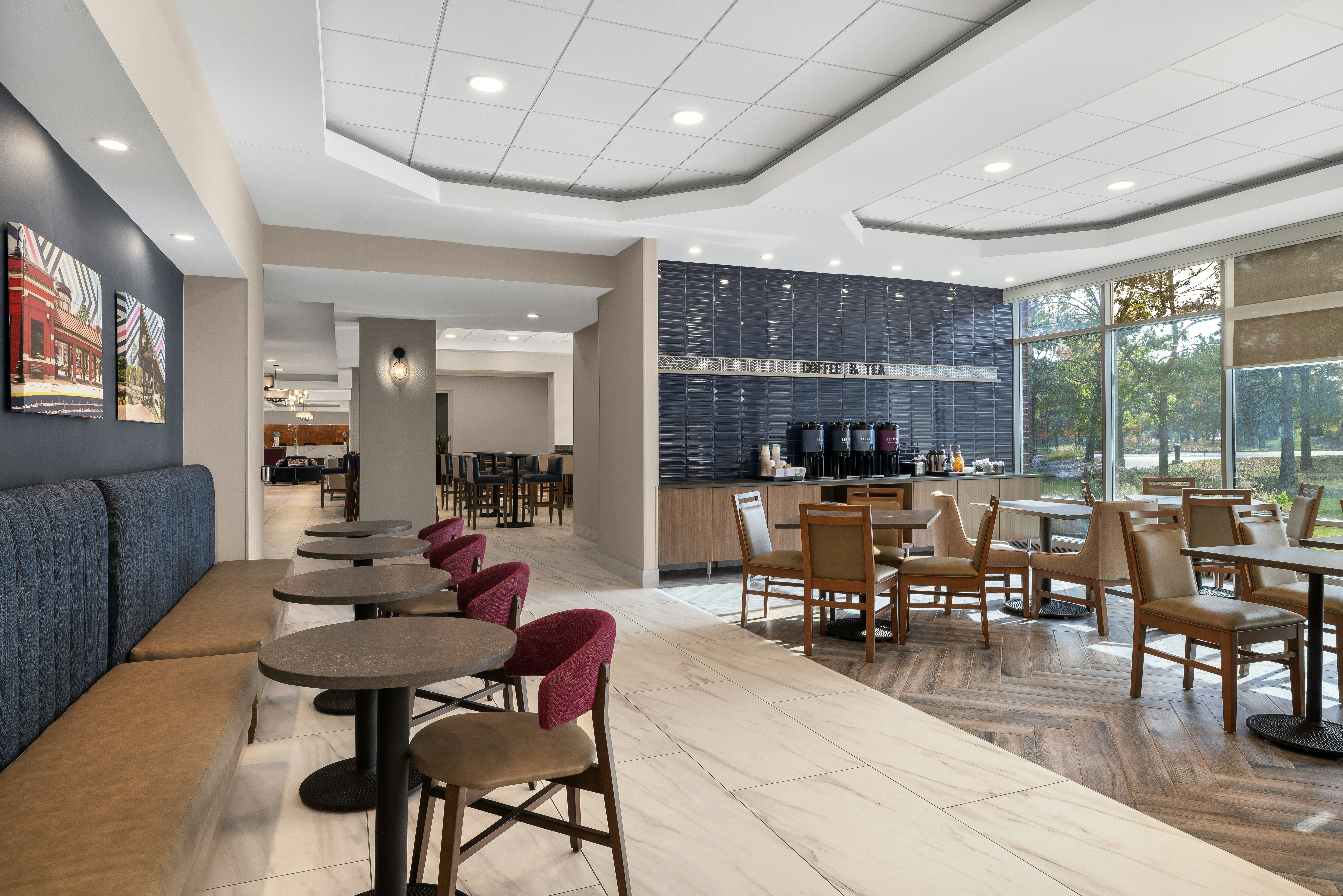 Hampton Inn and Suites Downers Grove Chicago 21/41
