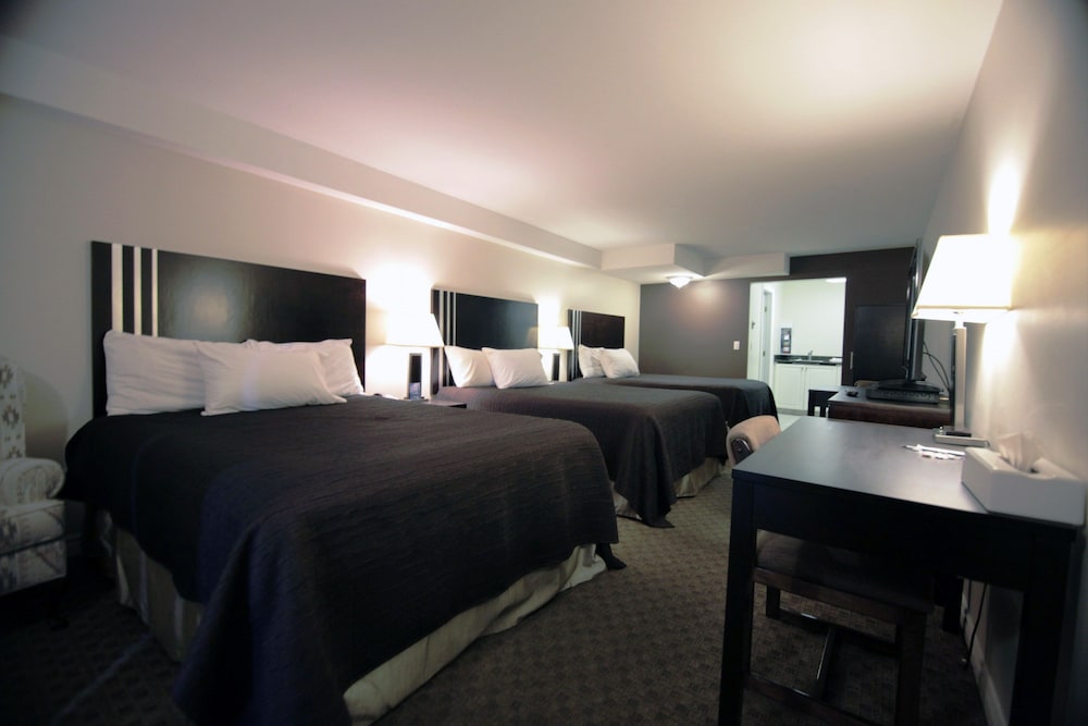 Travelodge By Wyndham Kamloops Mountview 15/69