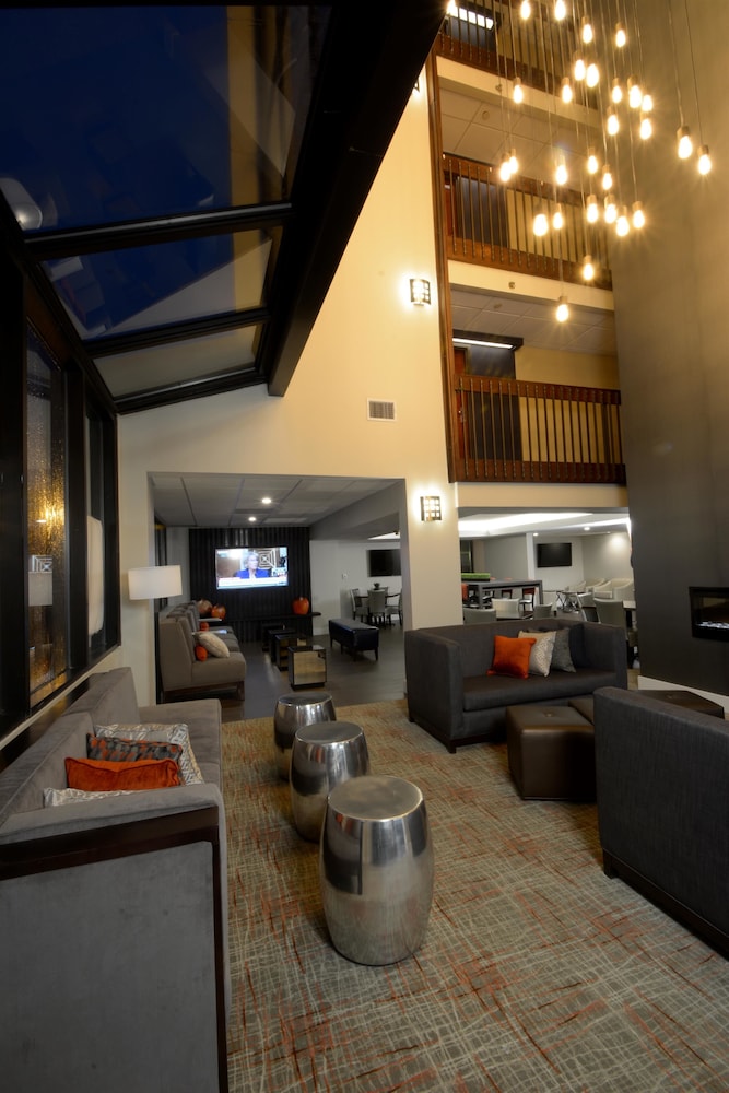 Best Western Plus Austin Central 32/40