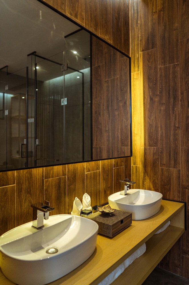 Lin Yin Art Hotel Shanghai 68/69