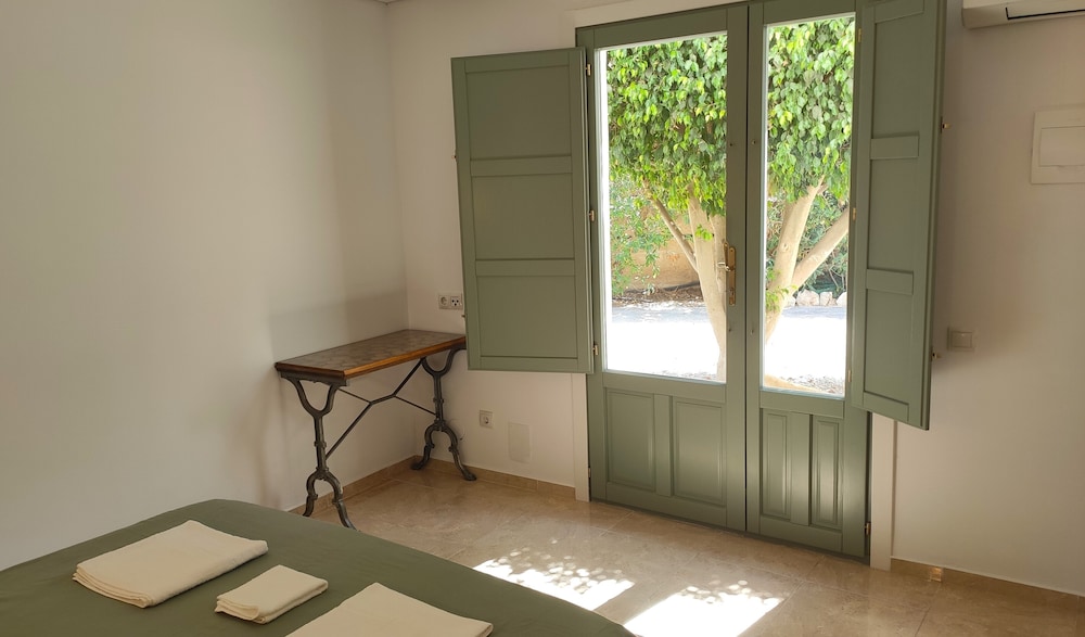 Hostal Alma 6/17