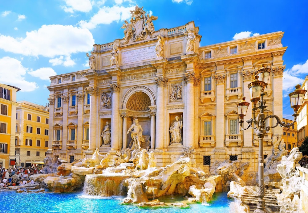 Via Veneto Luxury Suites 47/50