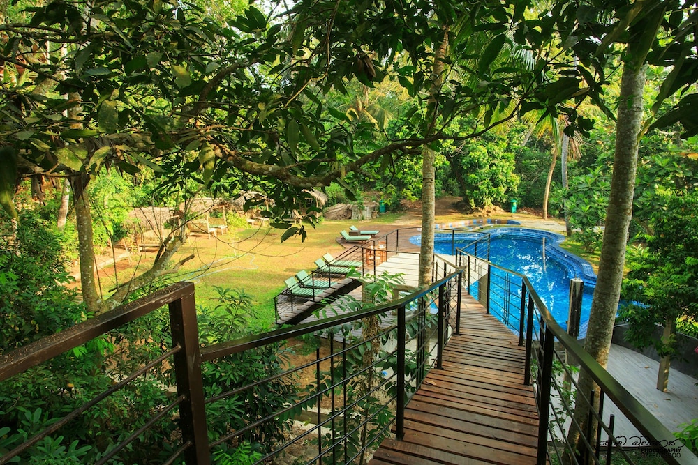 Jungle Village By Thawthisa 47/50