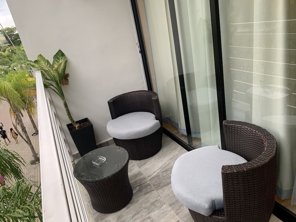 SILVERSANDS Hotel Boutique 5Th Ave 27/68