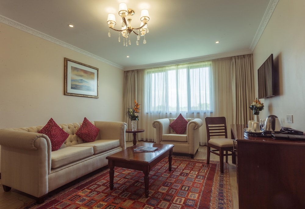 Sarova Woodlands Hotel Spa 27/50