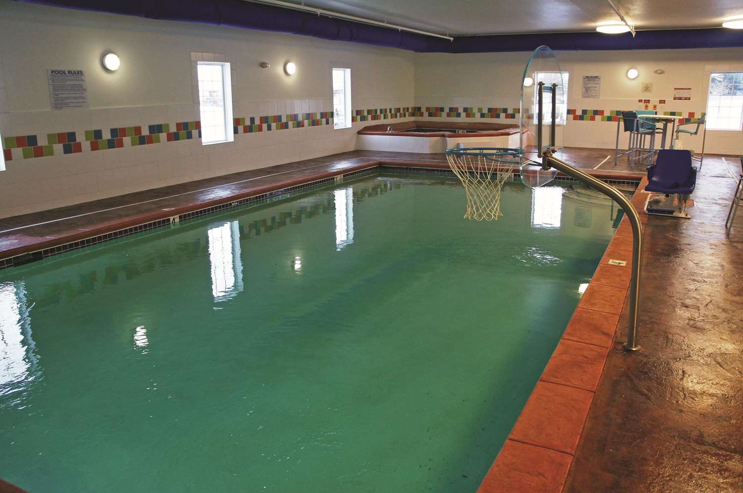 La Quinta Inn & Suites by Wyndham Grand Forks 34/37