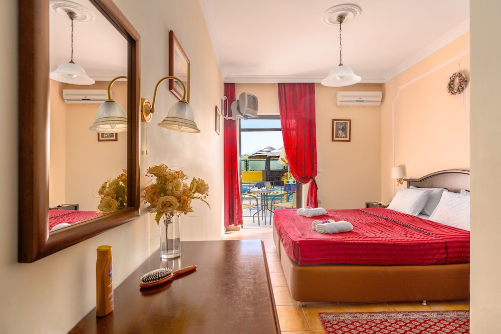 Corfu Secret Hotel 11/50