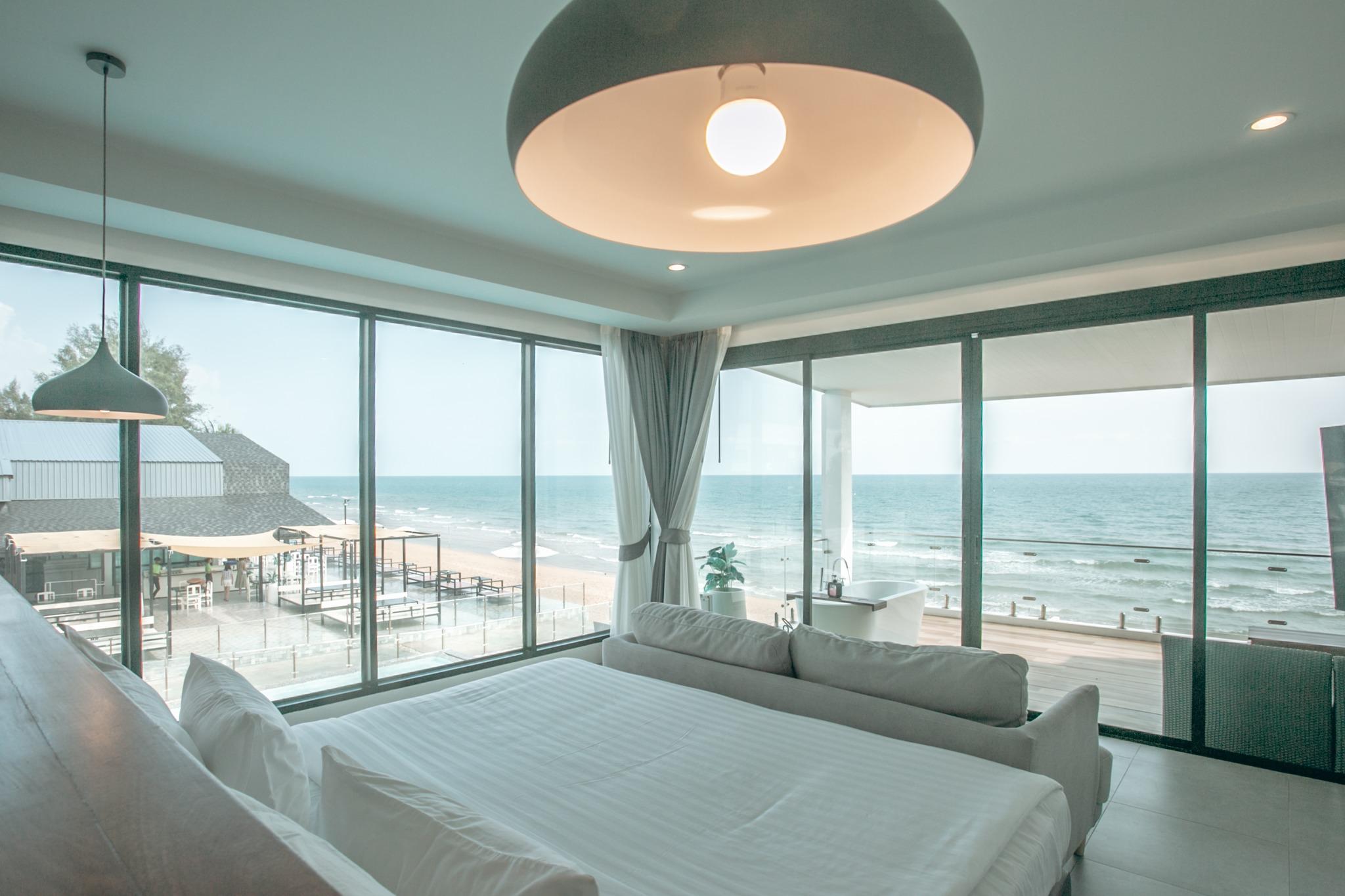 Rattana Pura Beach Resort 14/54