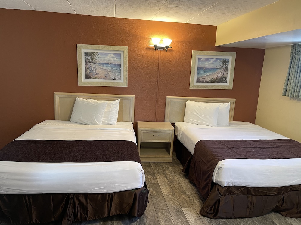 Tropicana Motel 14/40