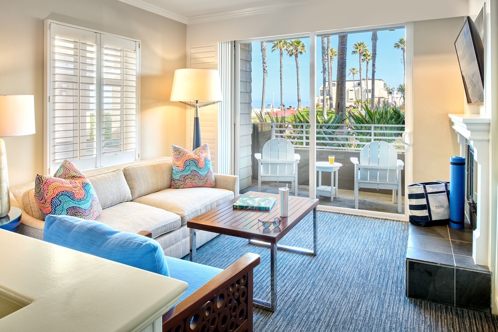 Beach House Hotel At Hermosa Beach 24/51