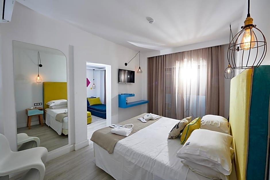 Blue Bottle Hotel 14/90