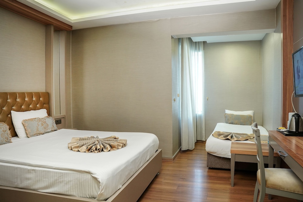 Enerji Hotel 10/46