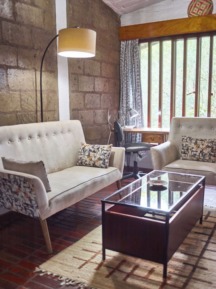 Villa Rock Stop Falls B & B 26/50