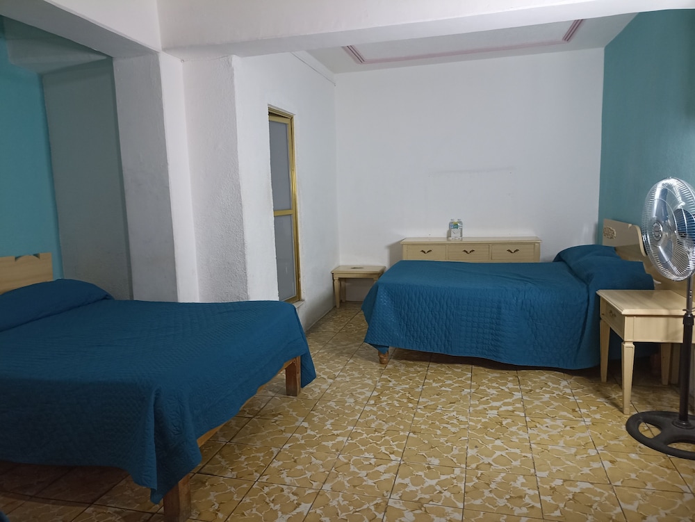 Hotel Viena 15/34