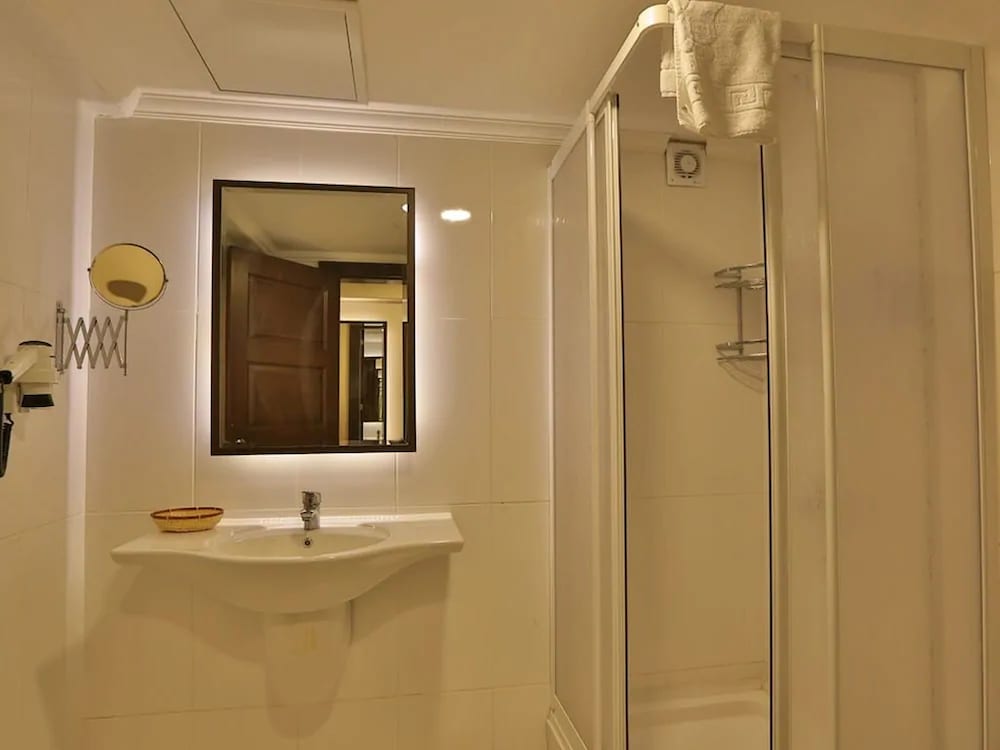 Garni Hotel 21/21