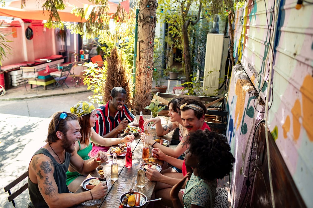 Good People Design Hostel 30/50