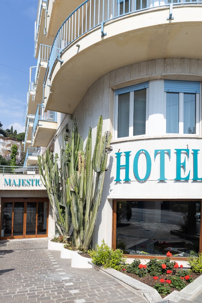 LVG Hotel Collection - Majestic in ALASSIO