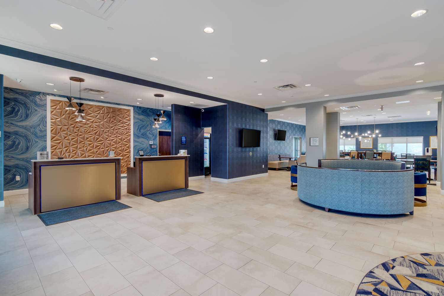Best Western Plus St Louis Airport Hotelbest Western Plus St Louis Airport Hotel 5/36