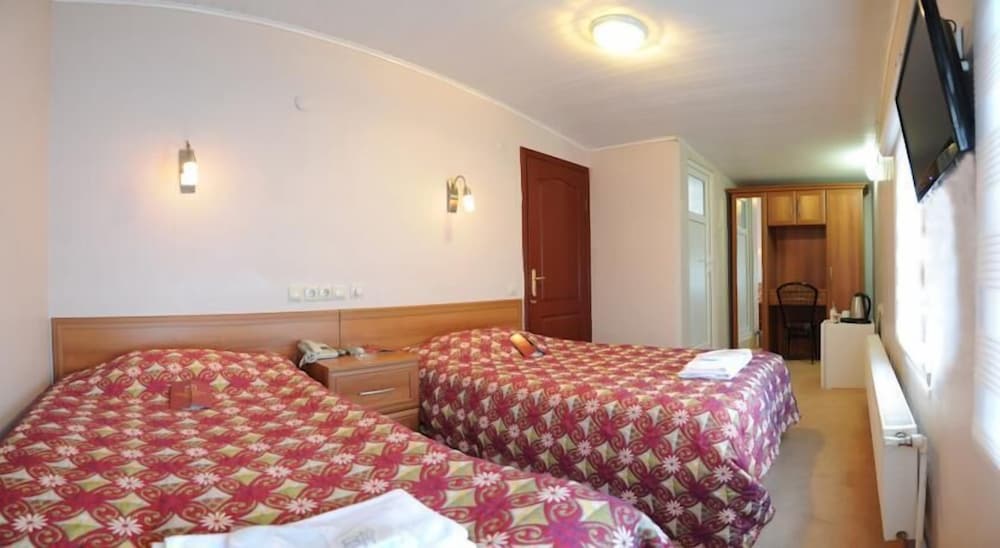 Grand Desi Hotel 15/50