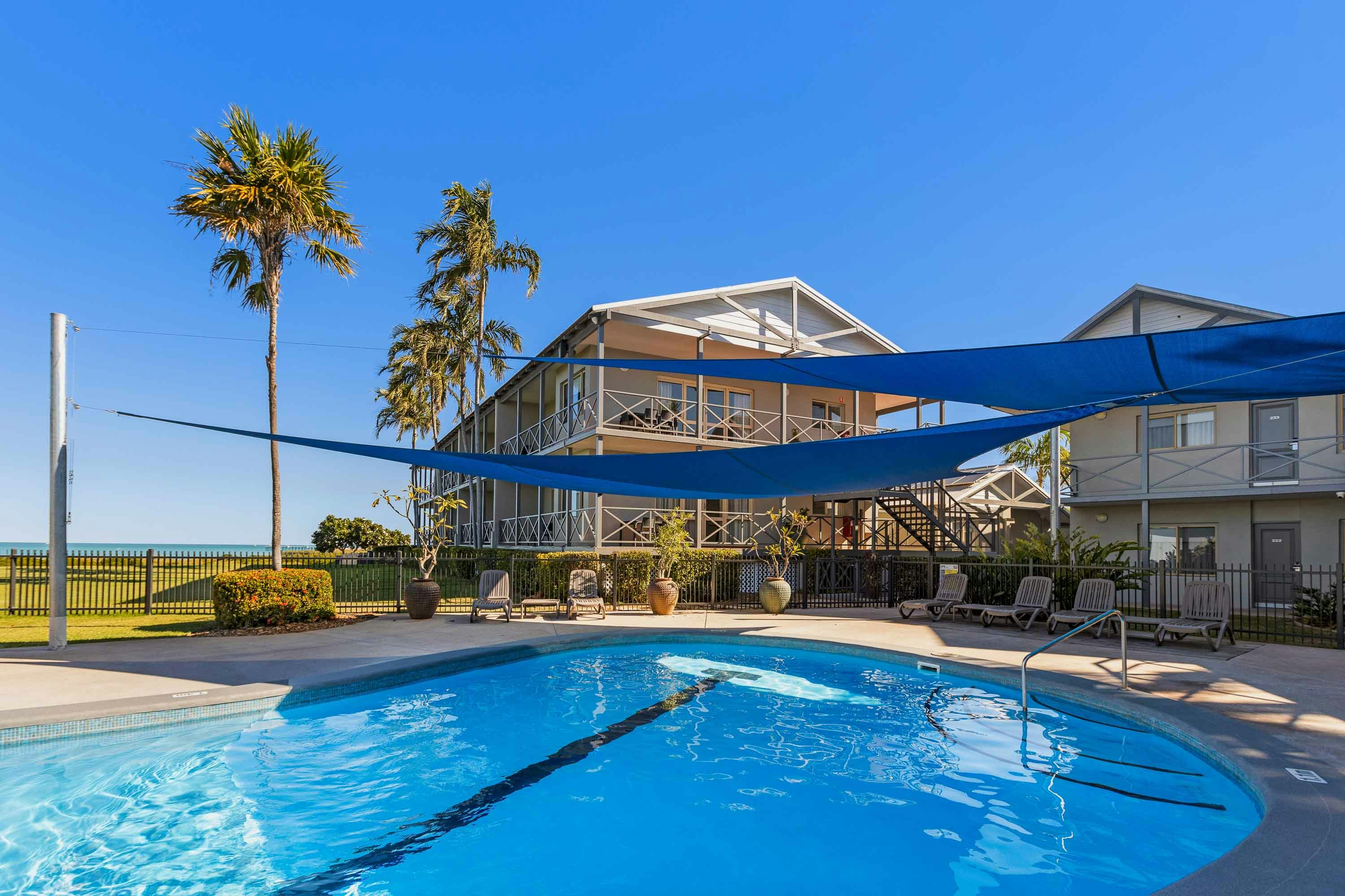 Moonlight Bay Suites 2/41