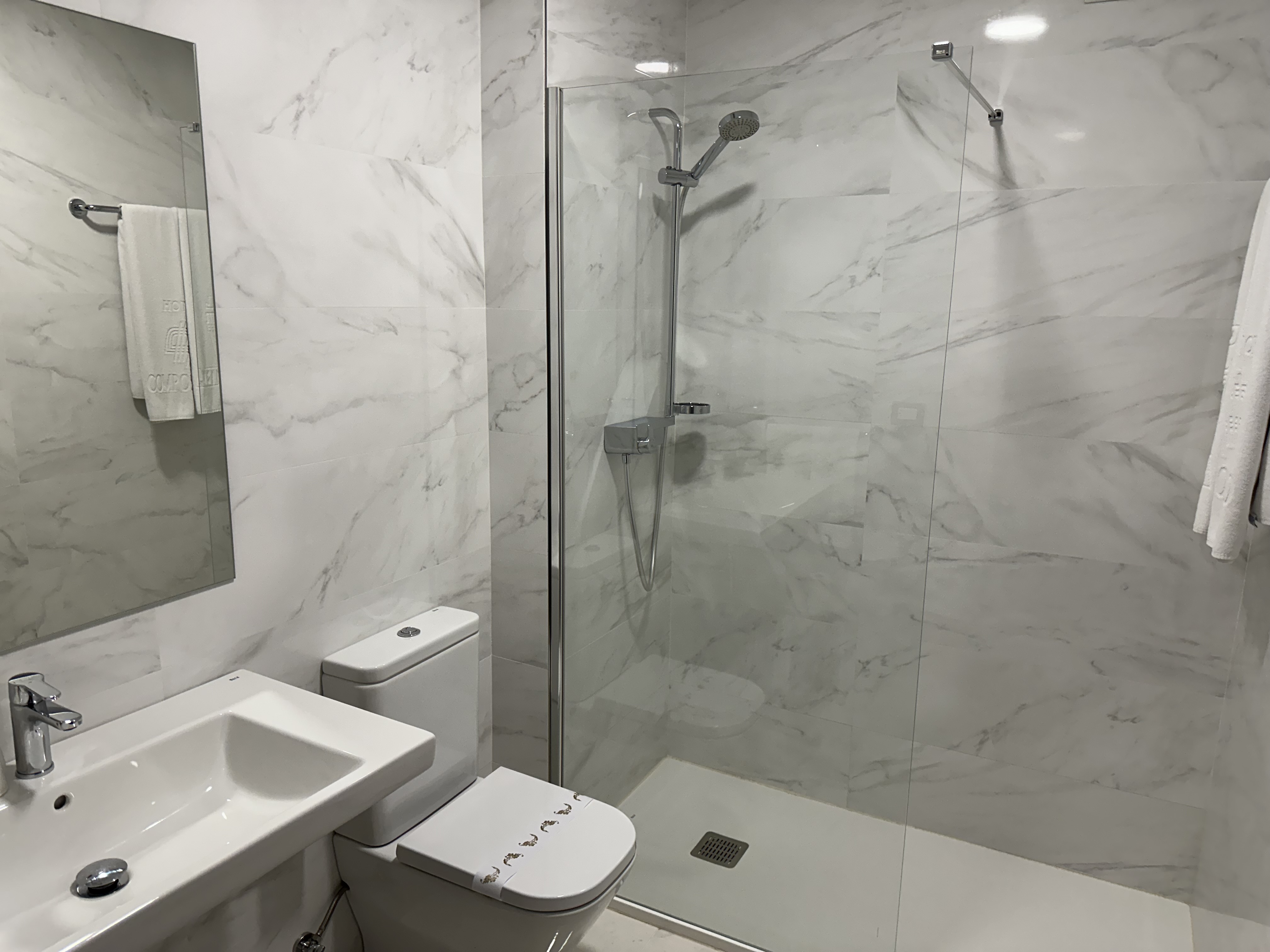 Hotel Compostela Vigo 44/50