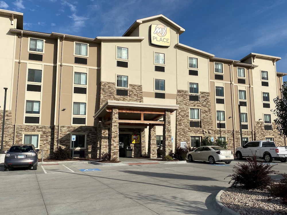 My Place Hotel-Council Bluffs/Omaha East, IA 5/49