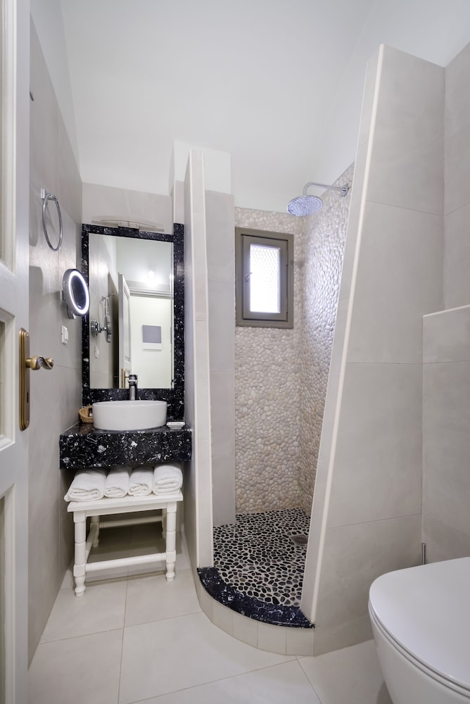 Zephyros Hotel Santorini 43/50