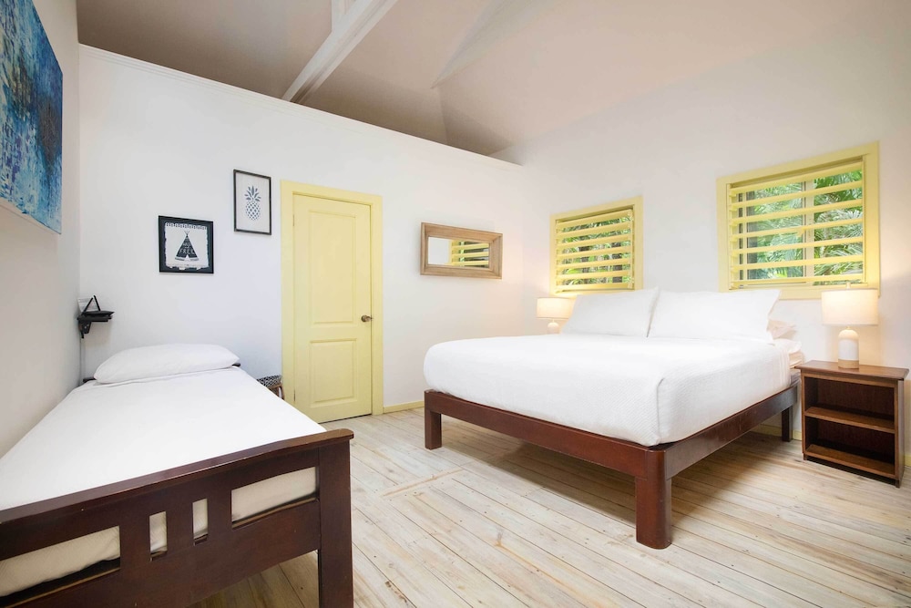 2 BEDROOMS, GARDEN VILLA