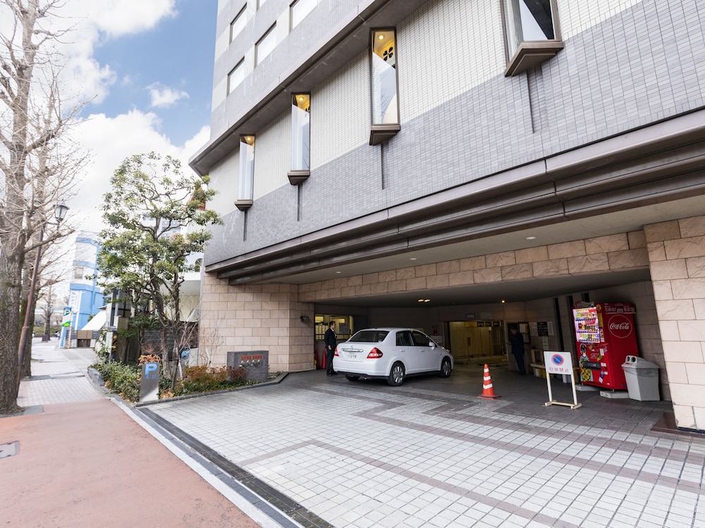 Ark Hotel Kumamotojomae 48/50