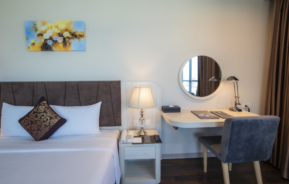 Muong Thanh Grand Da Nang Hotel 44/63