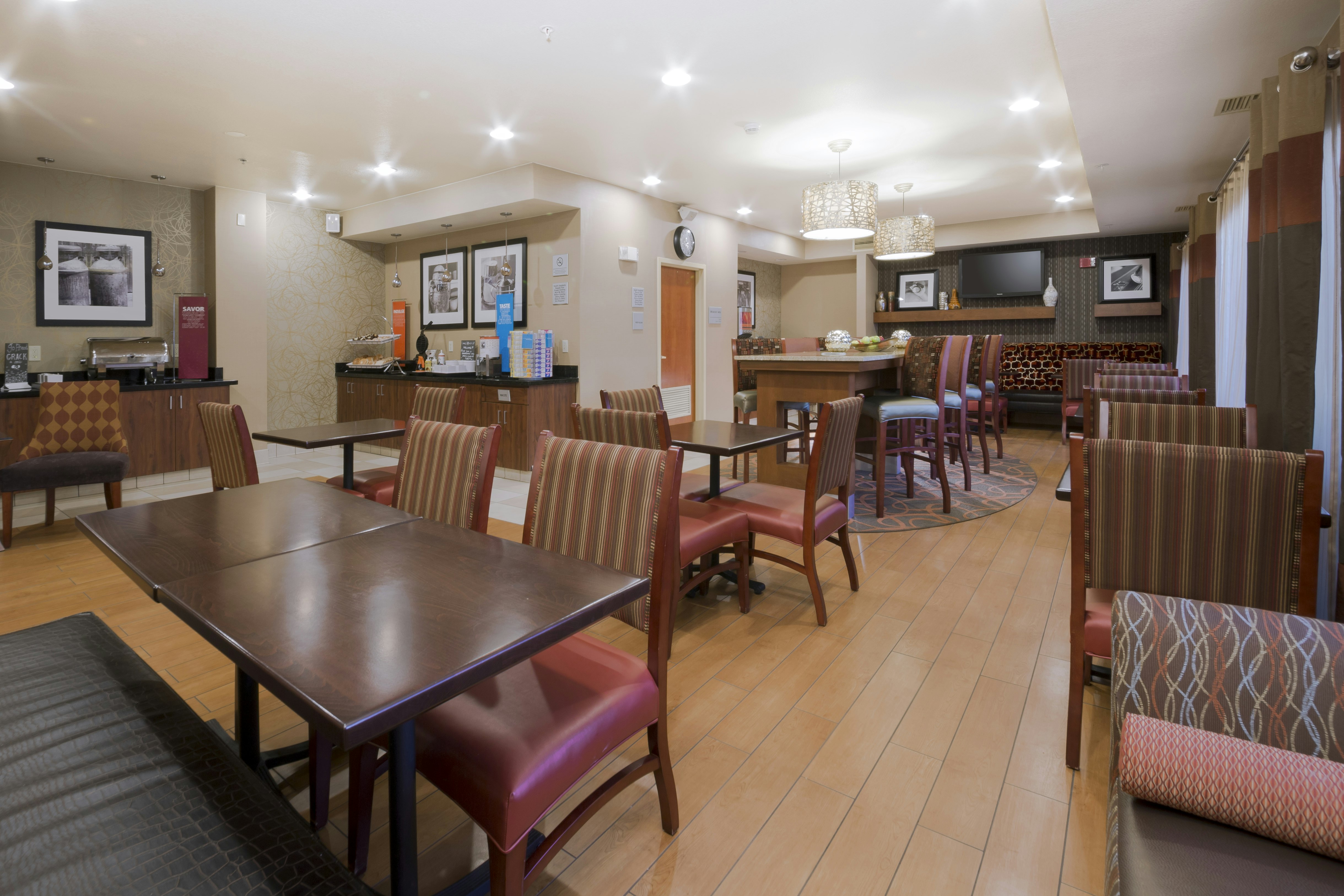 Hampton Inn Sacramento Rancho Cordova 26/43