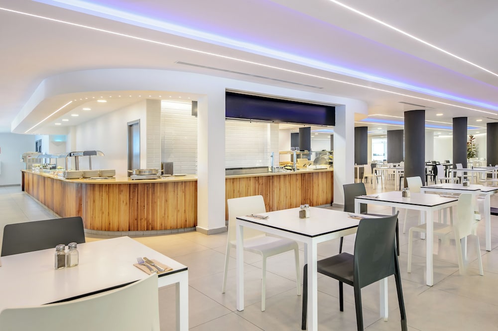 Hotel Vibra S Estanyol 39/55