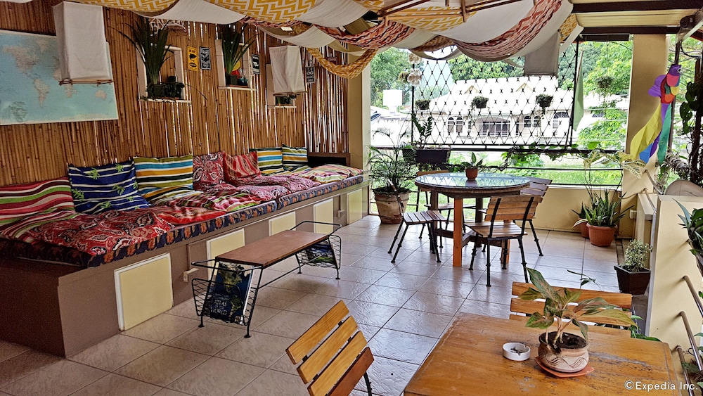 Gabby Apos S Bed And Breakfast 35/50