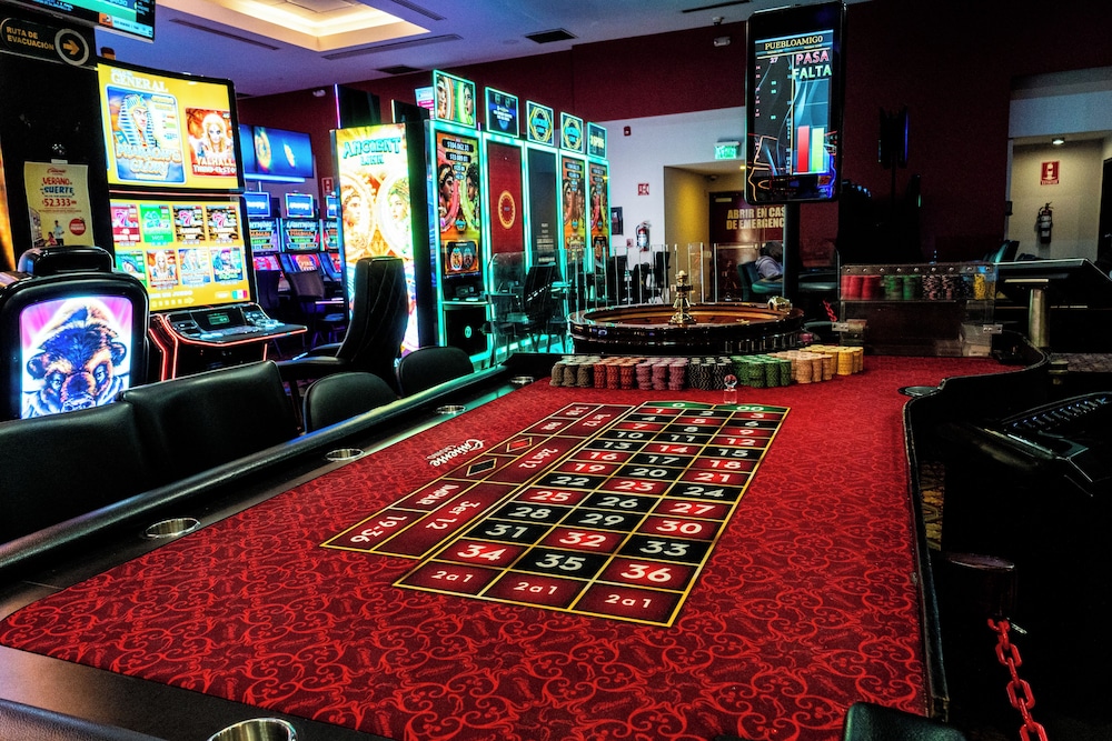 Pueblo Amigo Hotel Casino 65/71
