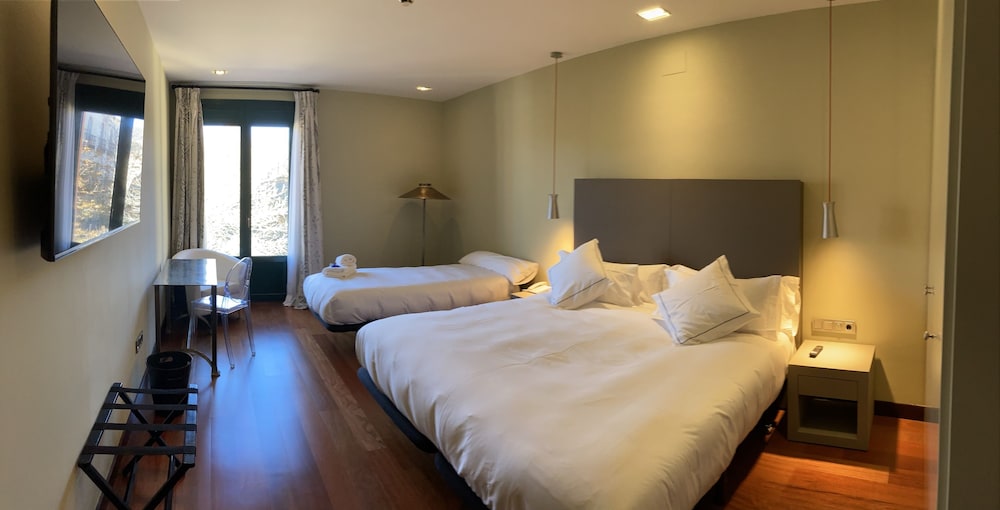 Hotel AR Isabel de Farnesio 15/47