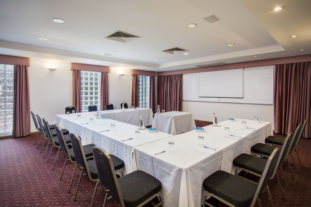 Adelaide Inn 39/48
