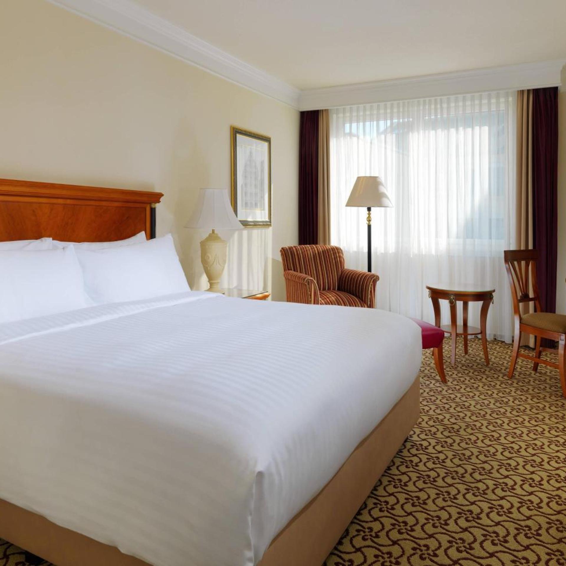 غرفة بسرير كينج، Leipzig Marriott Hotel 3/6