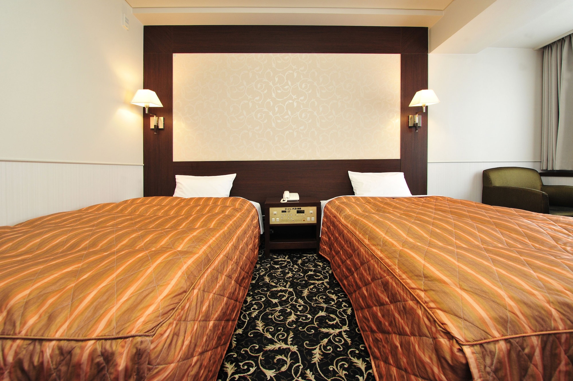 غرفة بسريرين منفصلين بإطلالة على النهر في الملحق، Hotel Global View Kushiro 4/5