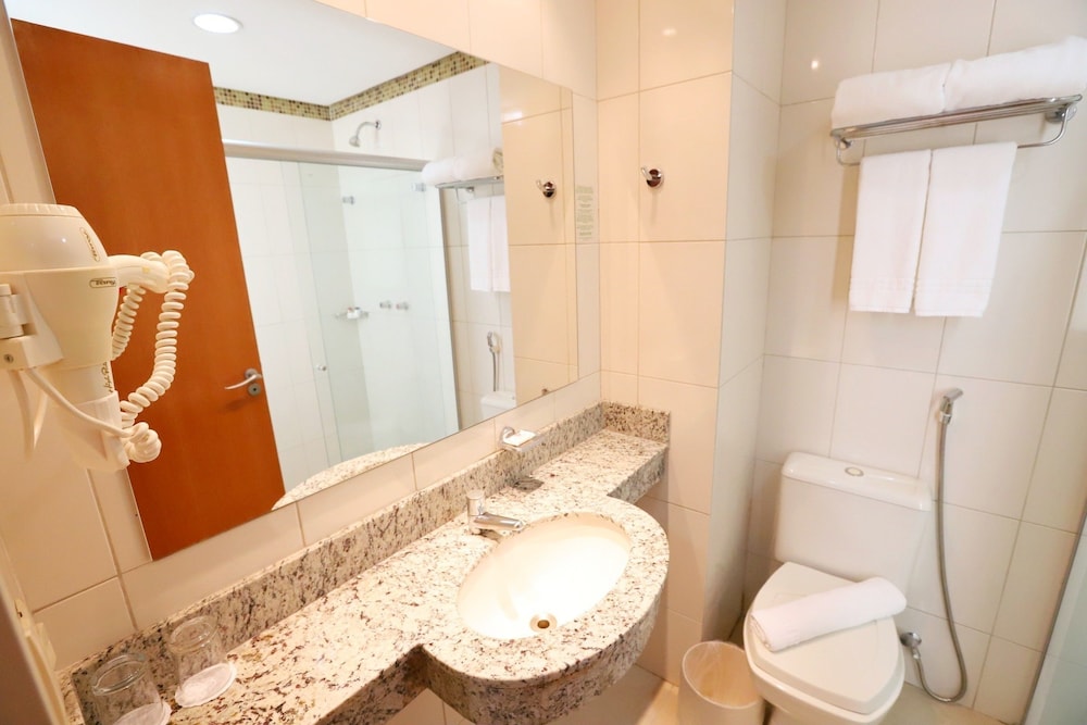 Maione Hotel 48/50