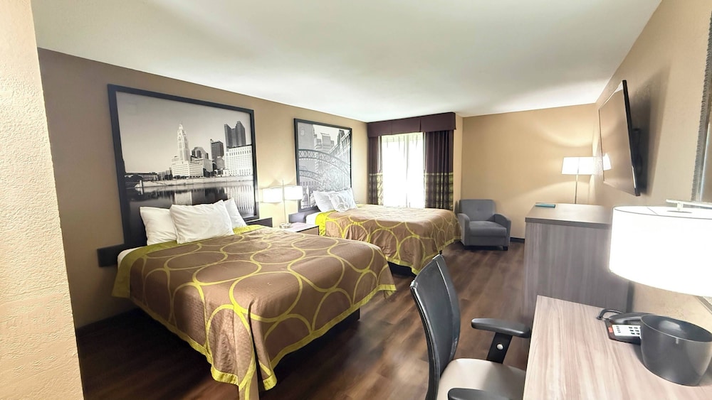 غرفة بسريرين كوين للمدخنين، Super 8 by Wyndham Harrison OH 5/6