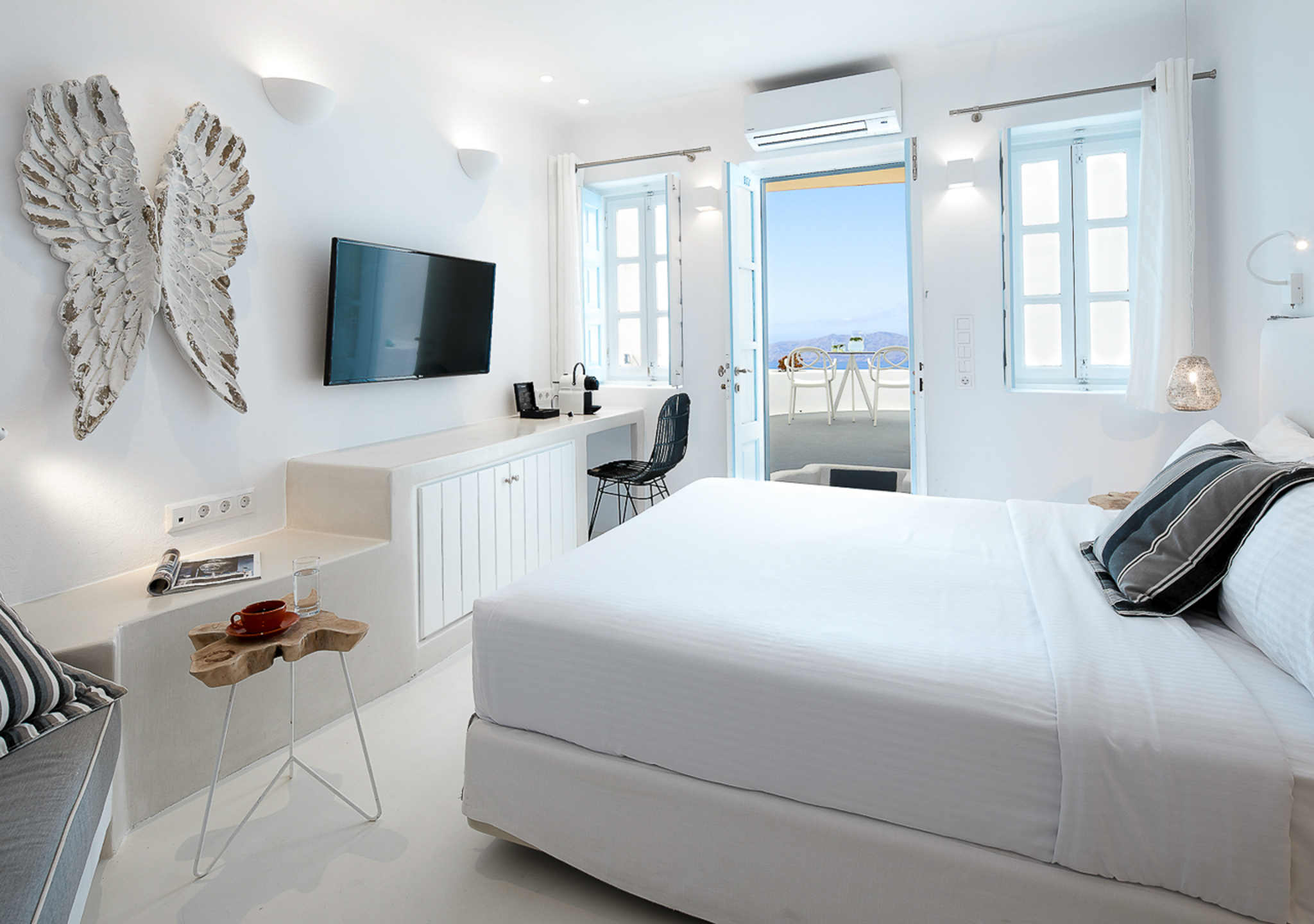 Junior Suite, Dana