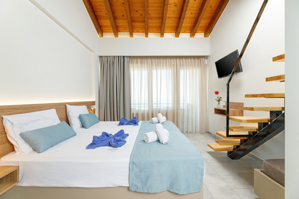 Kostakis Beach Hotel 10/46