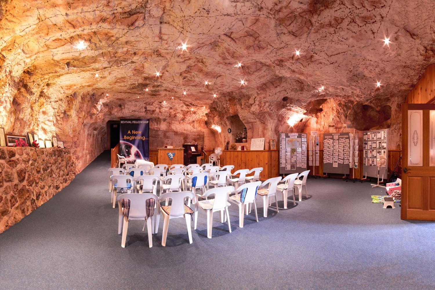 Coober Pedy Experience Motel 3/4